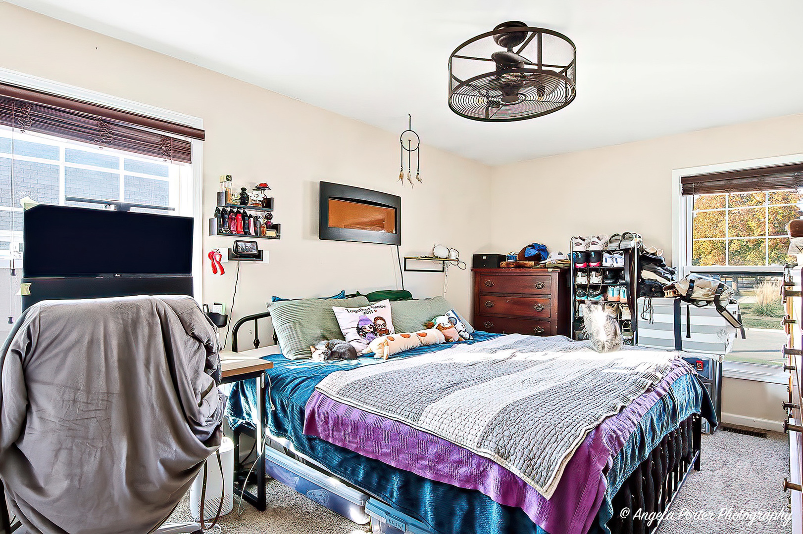 357 FARMINGDALE Circle, Vernon Hills, IL 60061