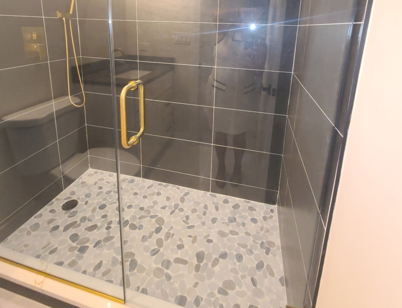 7025 W 84th Street, Burbank, IL 60459