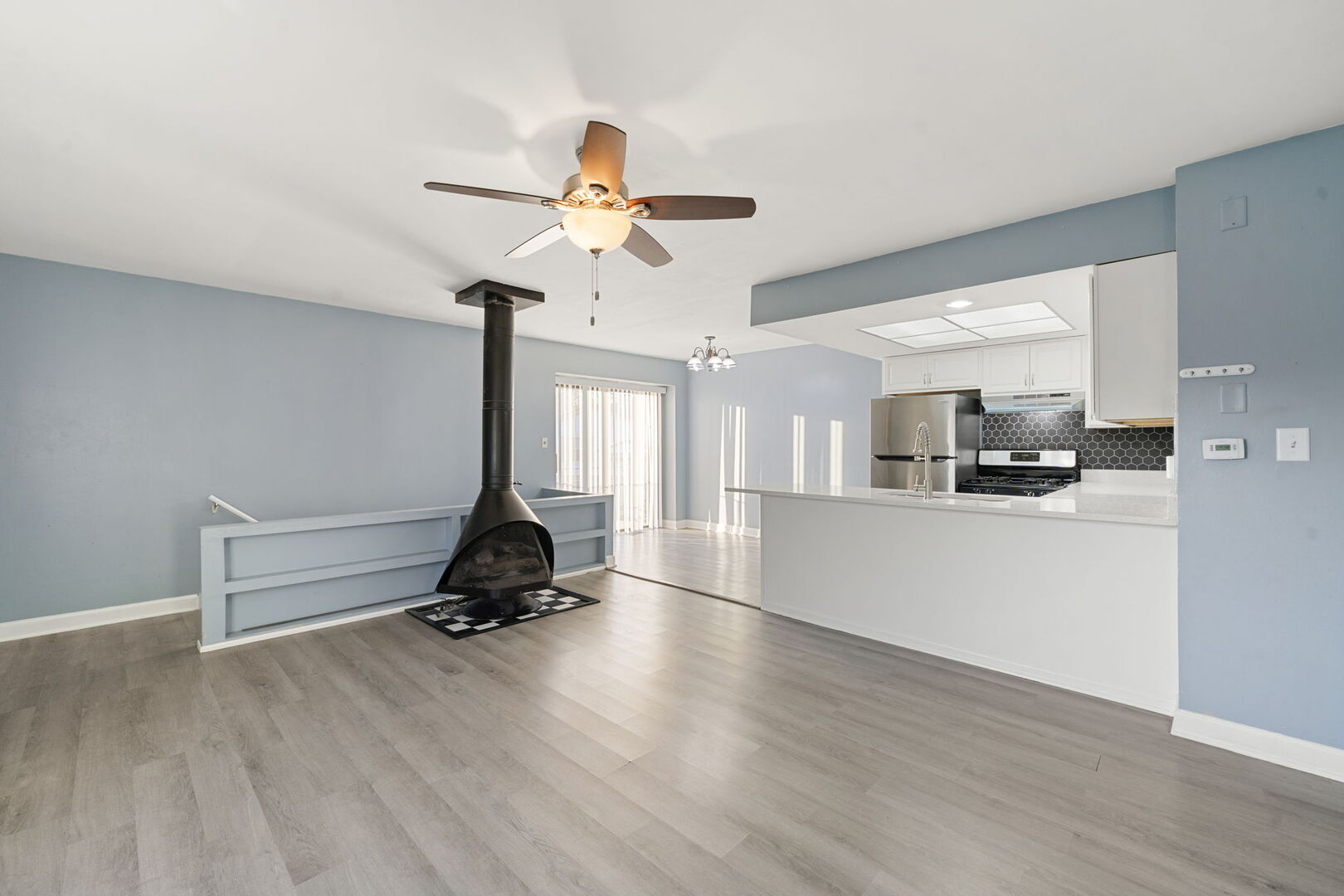 2125 N GINGER CREEK Drive #2125, Palatine, IL 60074