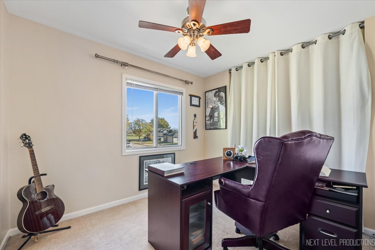 3144 Johnsbury Lane, Aurora, IL 60504