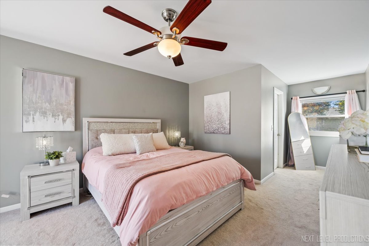 3144 Johnsbury Lane, Aurora, IL 60504