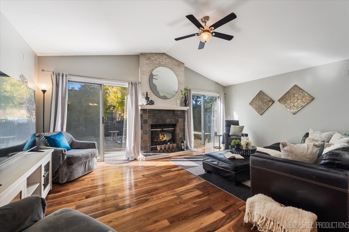 3144 Johnsbury Lane, Aurora, IL 60504