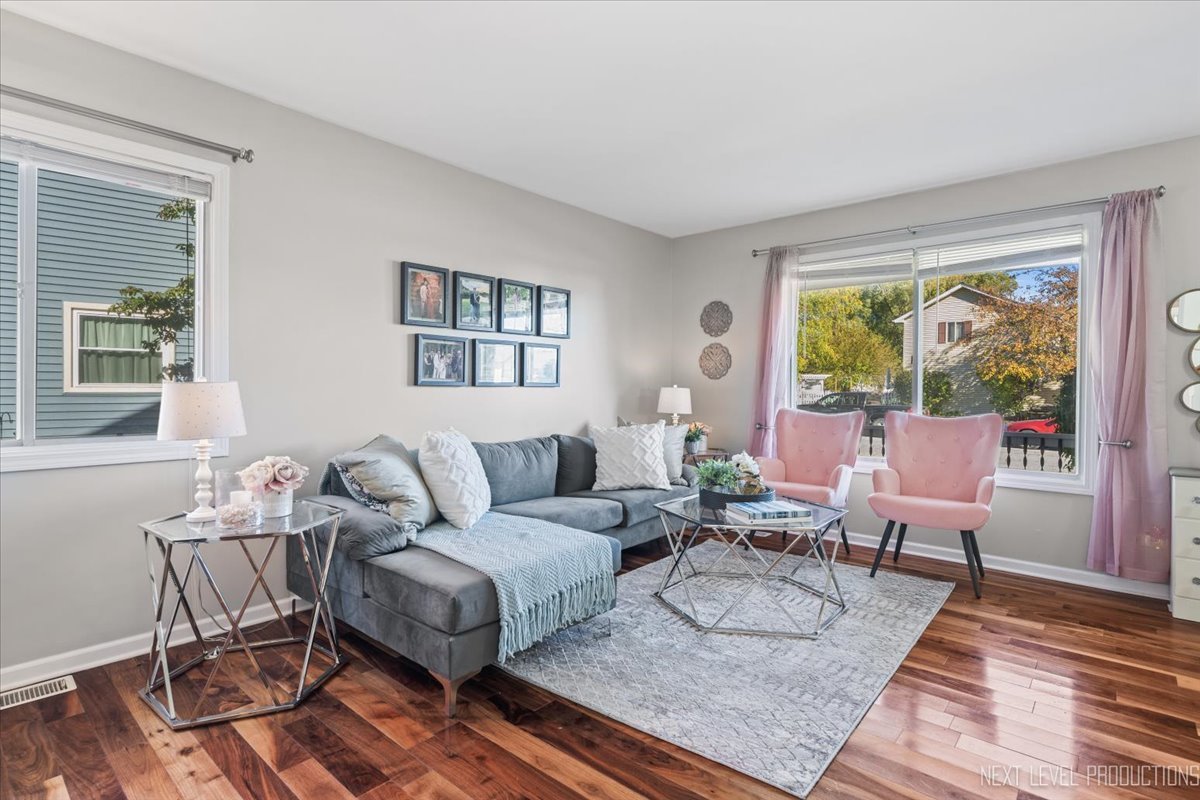 3144 Johnsbury Lane, Aurora, IL 60504