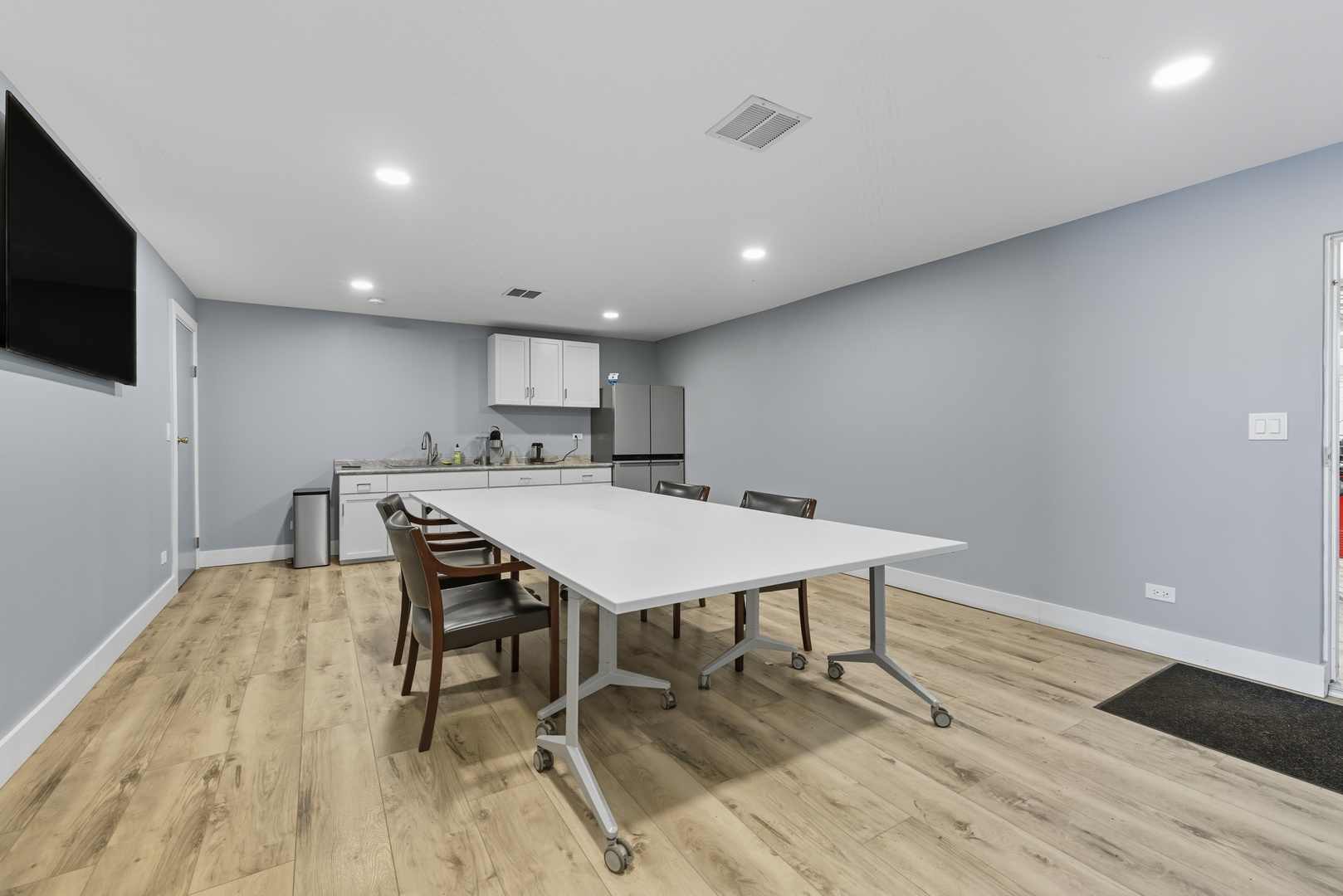 801 W Grant Highway, Marengo, IL 60152