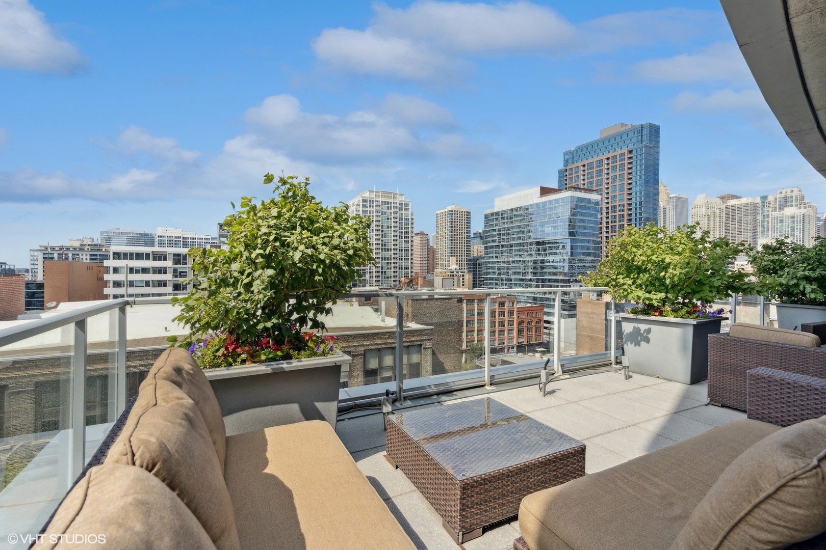 303 W OHIO Street #3206, Chicago, IL 60654