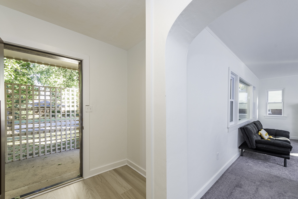 2110 Elisha Avenue, Zion, IL 60099