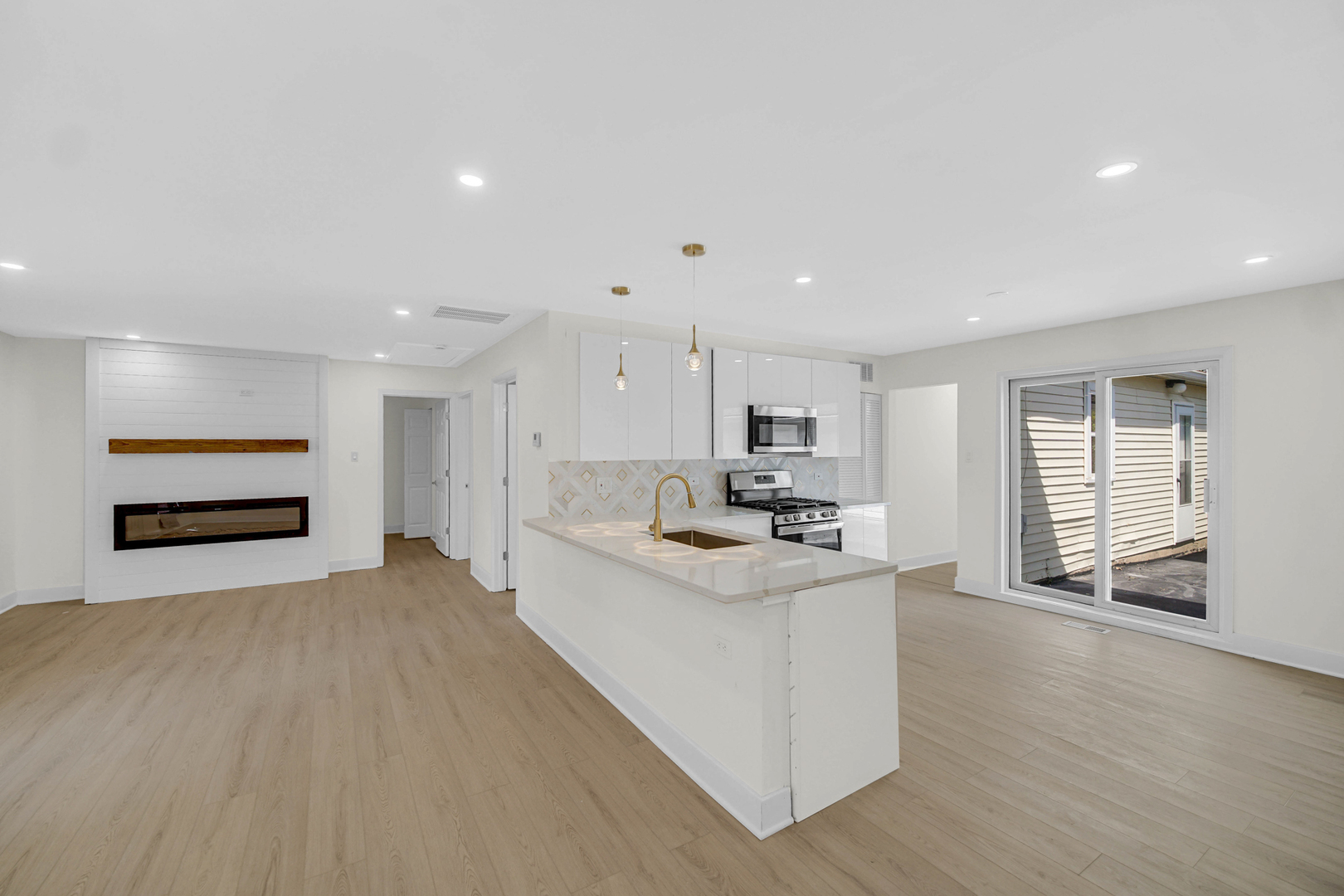 3881 171st Street, Country Club Hills, IL 60478