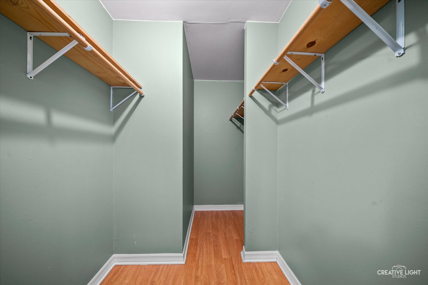 1489 Woodcutter Lane #A, Wheaton, IL 60189