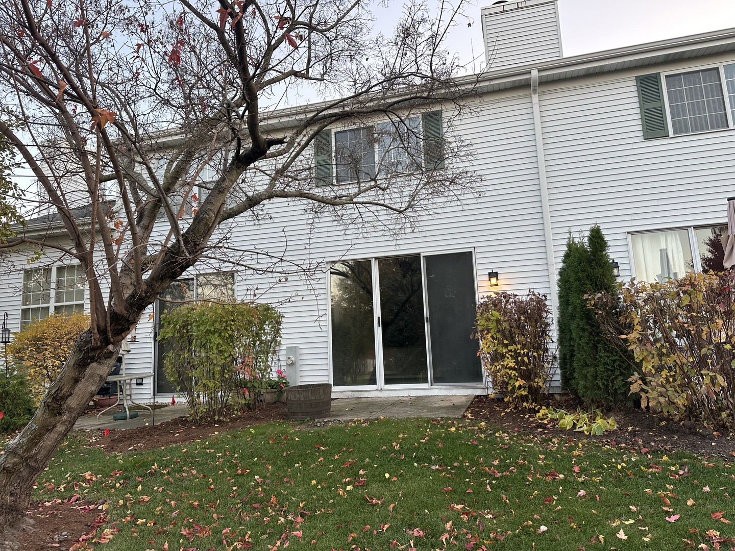 17826 W Salisbury Drive, Gurnee, IL 60031