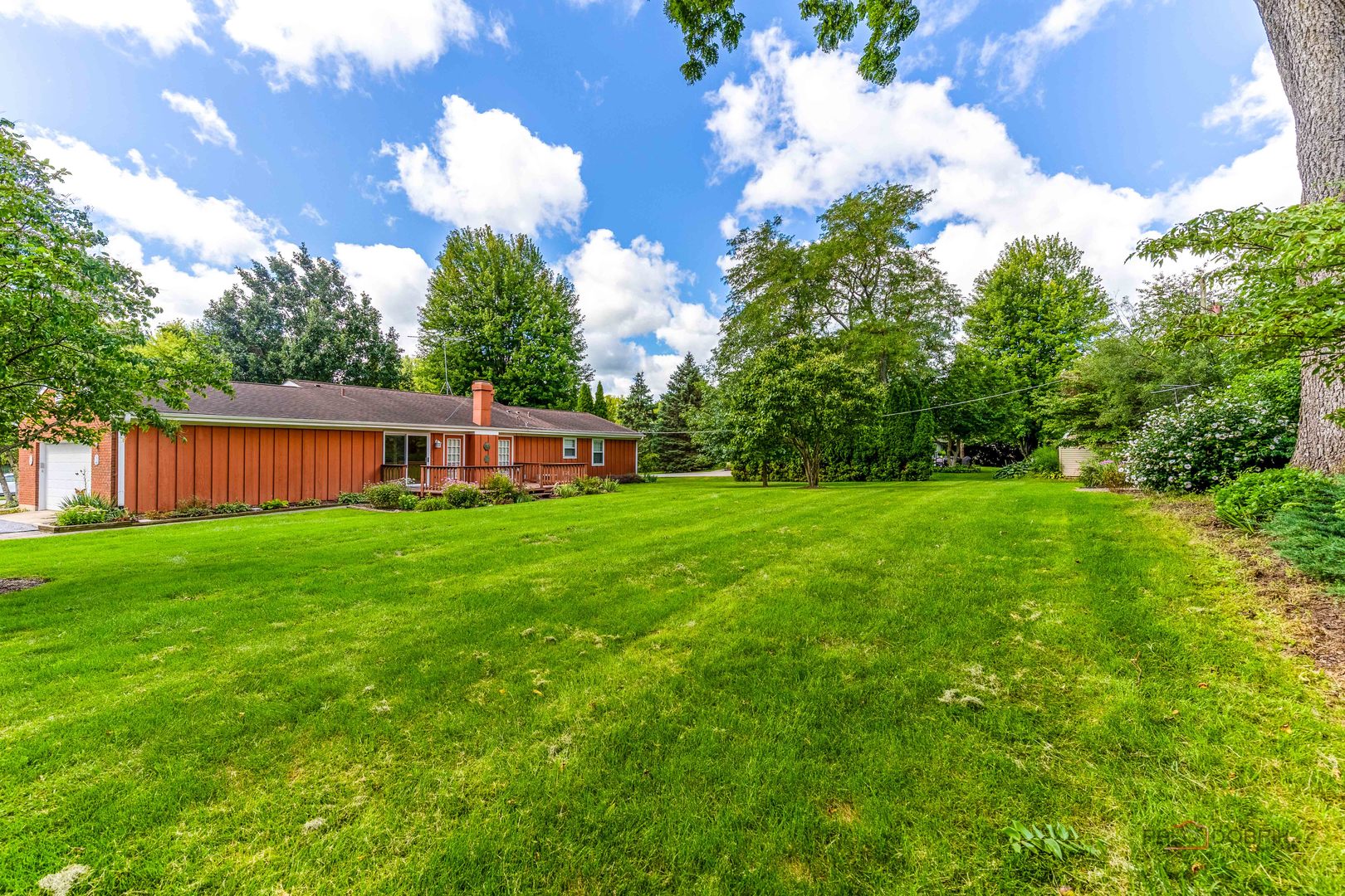 36W650 HICKORY HOLLOW Drive, Dundee, IL 60118