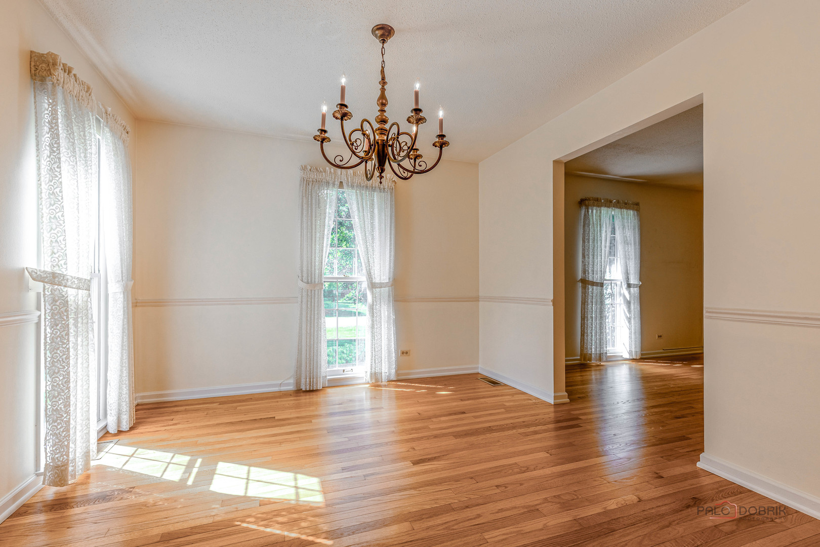 36W650 HICKORY HOLLOW Drive, Dundee, IL 60118