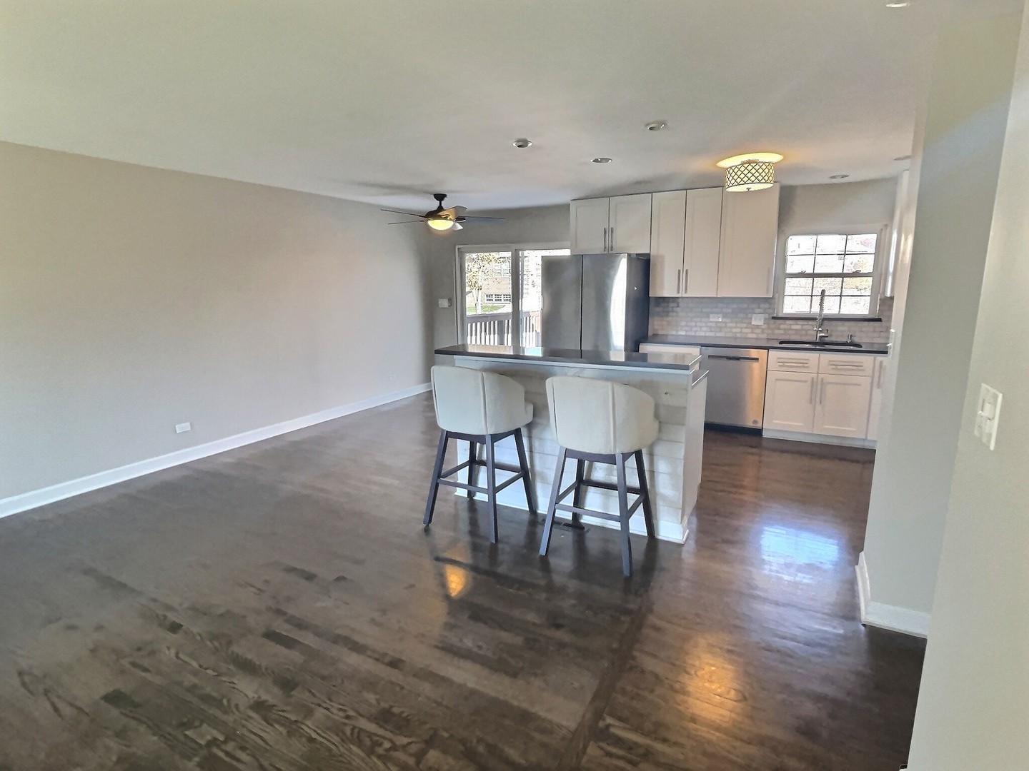 15451 S Scott Drive, Lockport, IL 60441