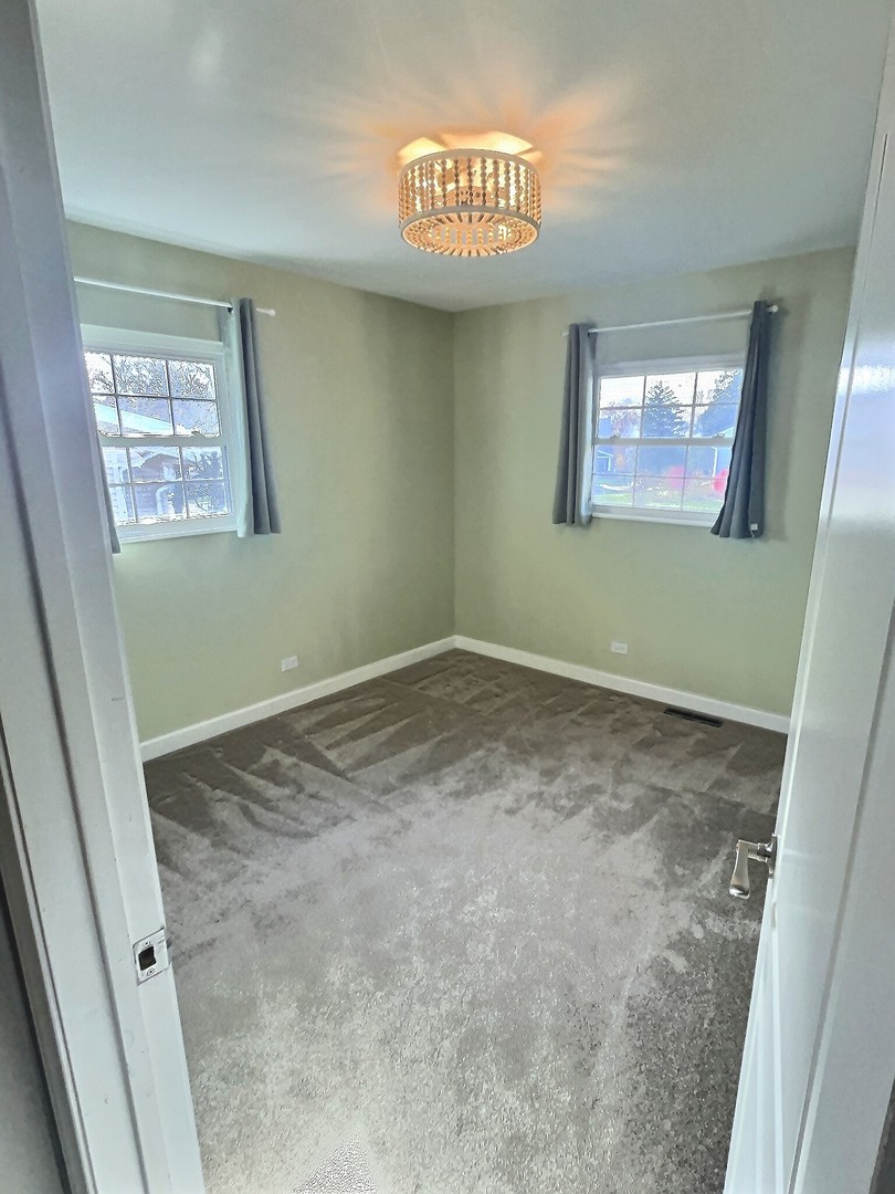 15451 S Scott Drive, Lockport, IL 60441