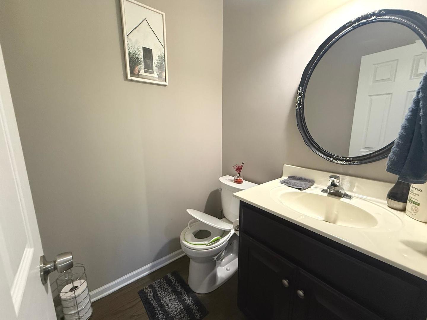 731 Lake Ridge Drive, South Elgin, IL 60177