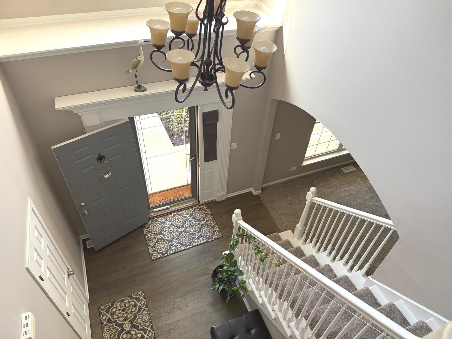 731 Lake Ridge Drive, South Elgin, IL 60177