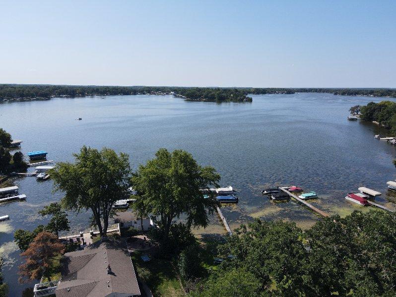 43247 N Grandview Terrace, Antioch, IL 60002