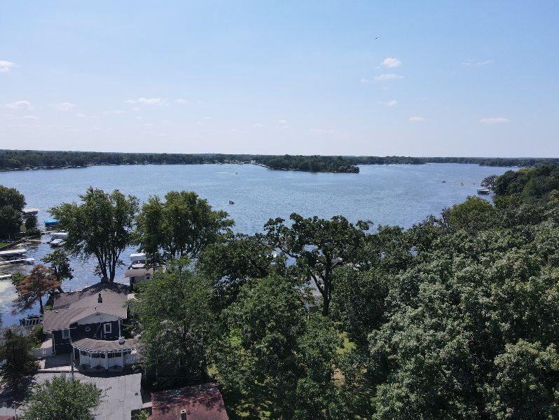 43247 N Grandview Terrace, Antioch, IL 60002