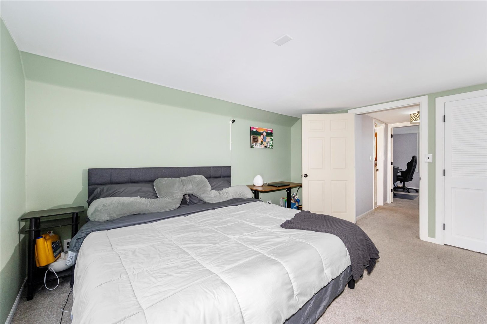 39 N 5th Avenue, Des Plaines, IL 60016