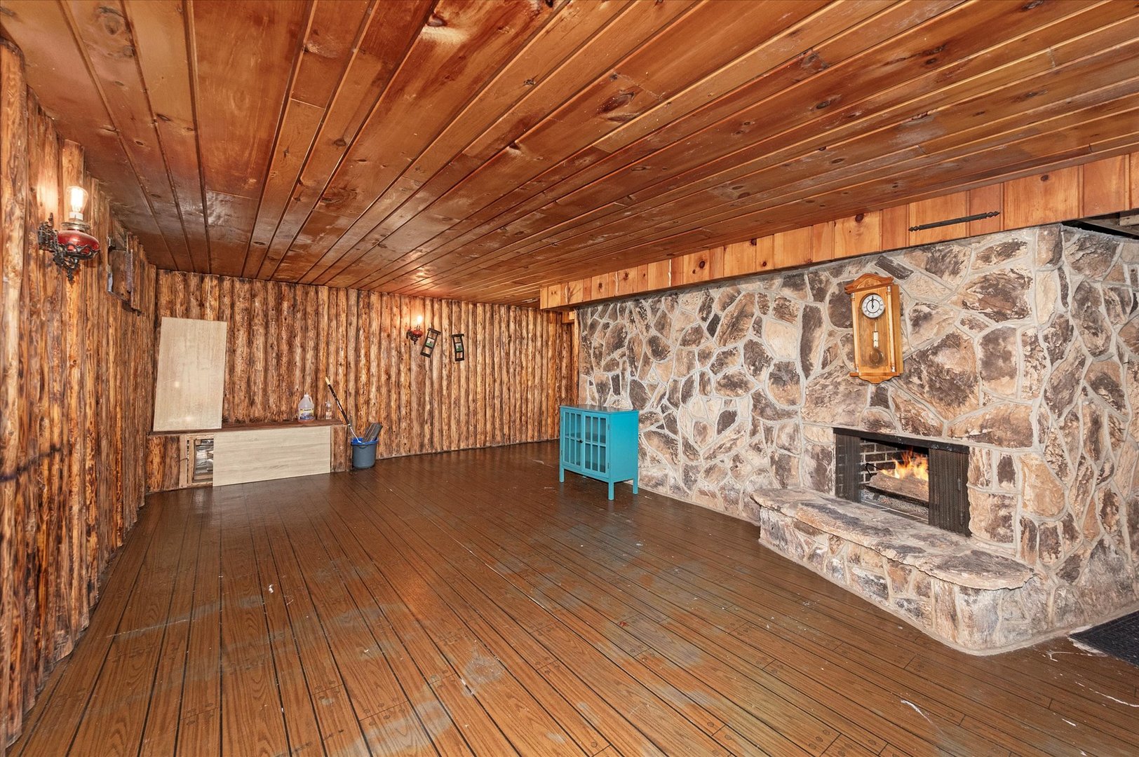 39 N 5th Avenue, Des Plaines, IL 60016