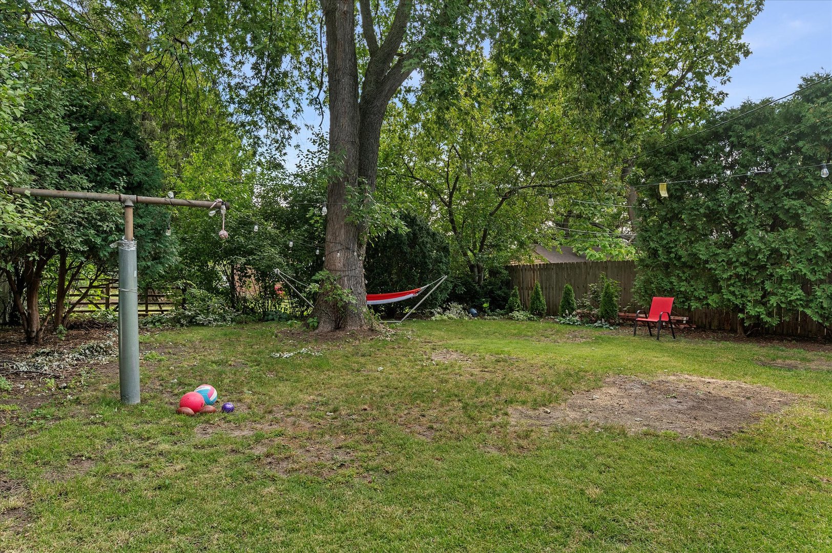 39 N 5th Avenue, Des Plaines, IL 60016