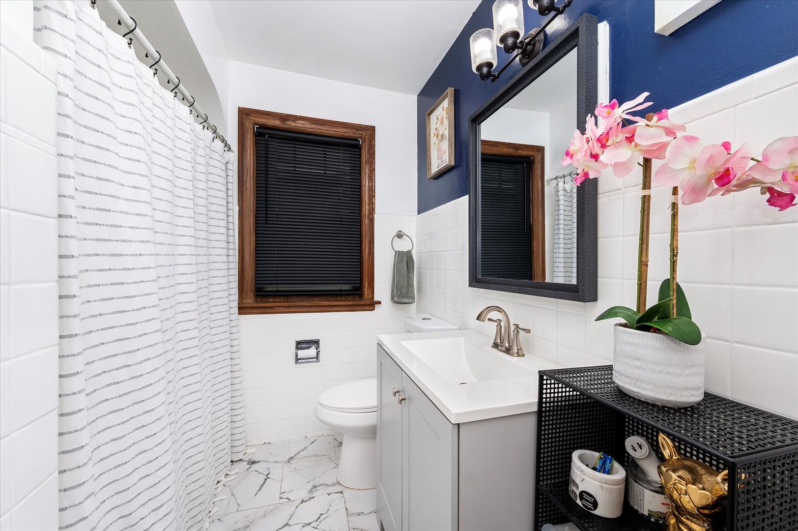 39 N 5th Avenue, Des Plaines, IL 60016