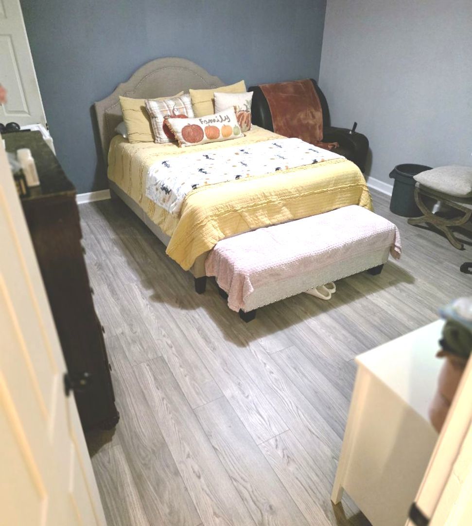 39 N 5th Avenue, Des Plaines, IL 60016