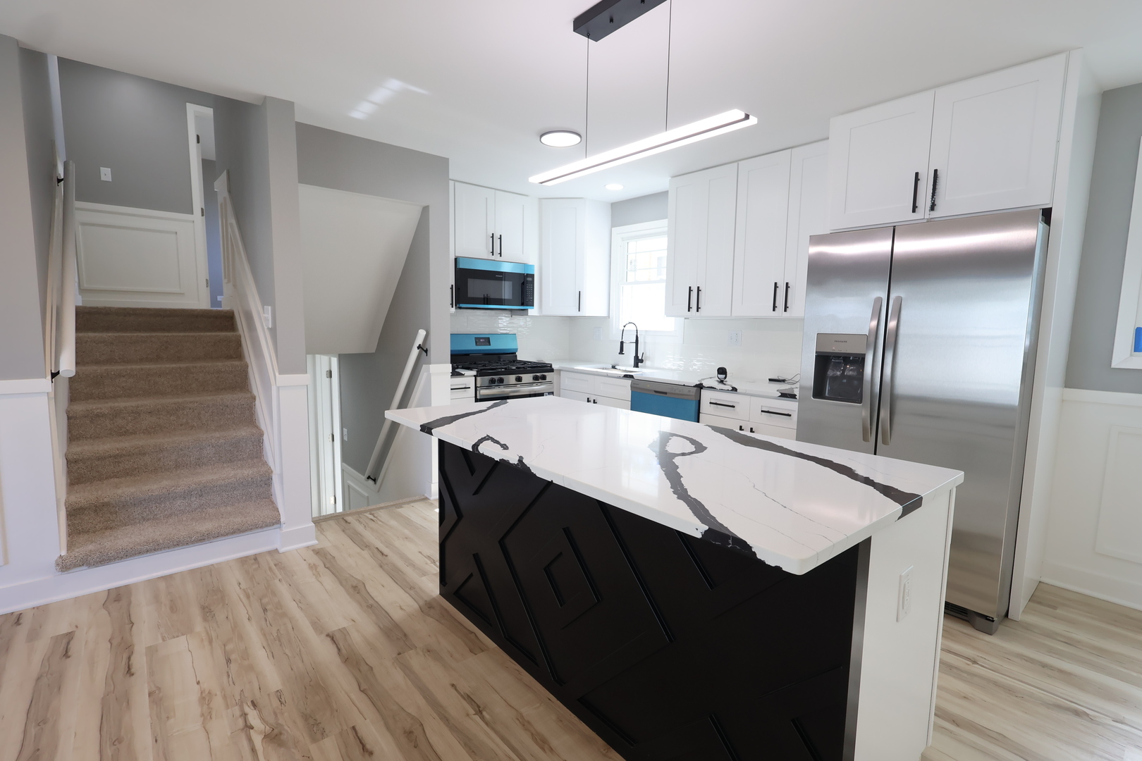 4401 Adele Lane, Oak Forest, IL 60452