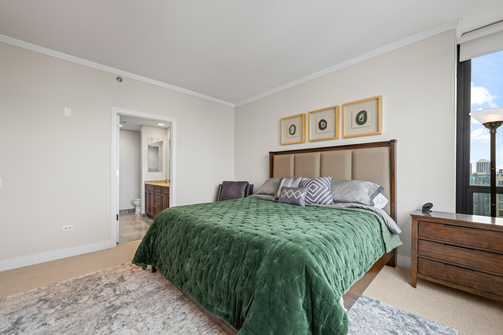 600 N Lake Shore Drive #4209, Chicago, IL 60611