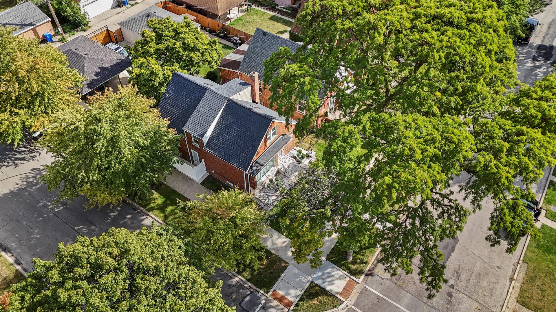 6201 S MEADE Avenue, Chicago, IL 60638