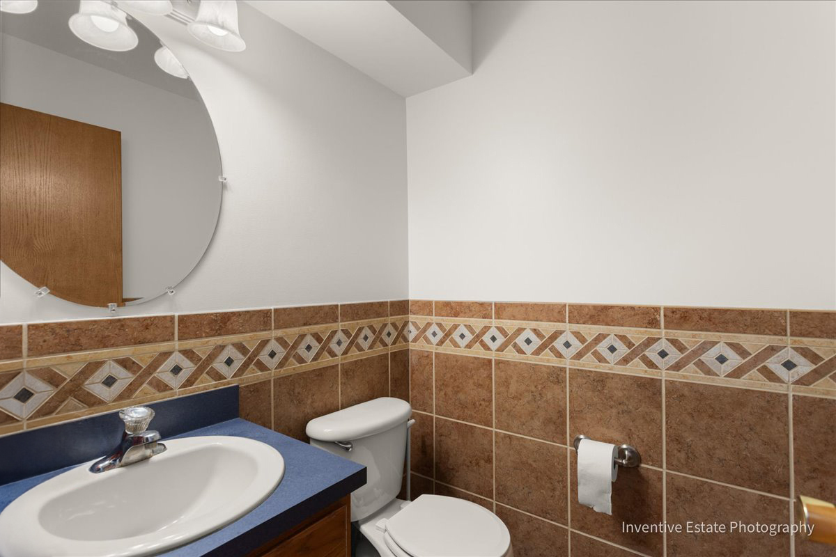 26201 W Winding Oak Court, Channahon, IL 60410