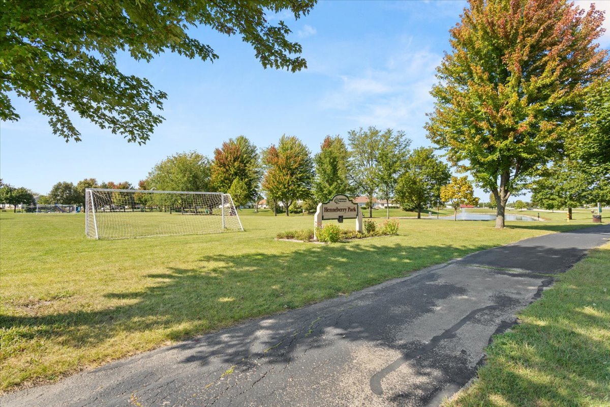26201 W Winding Oak Court, Channahon, IL 60410
