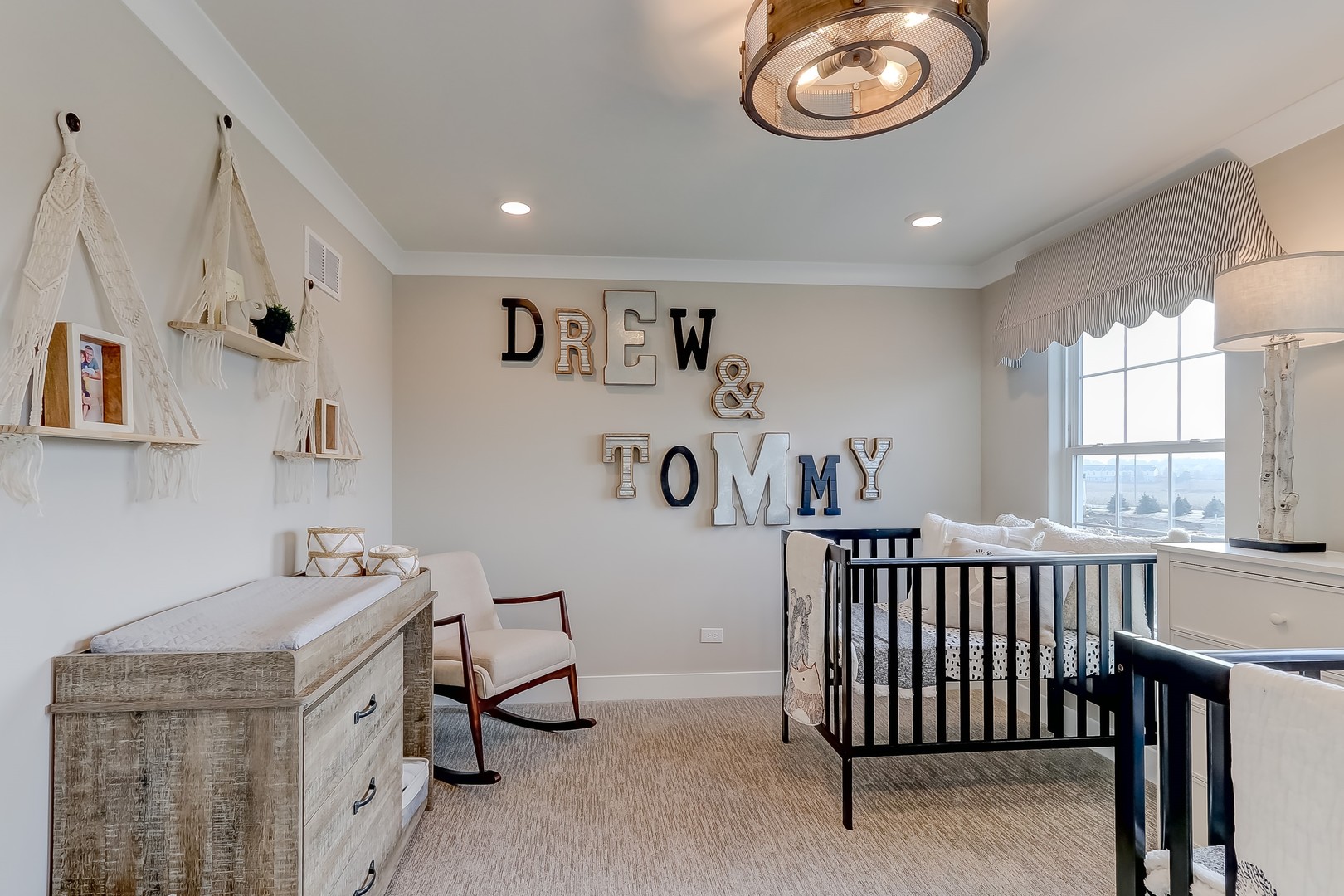 16646 S Sun Meadow Drive, Lockport, IL 60441