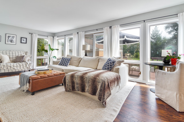 219 Middaugh Road, Clarendon Hills, IL 60514