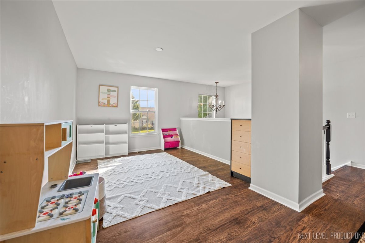 199 Vale Avenue, Sugar Grove, IL 60554