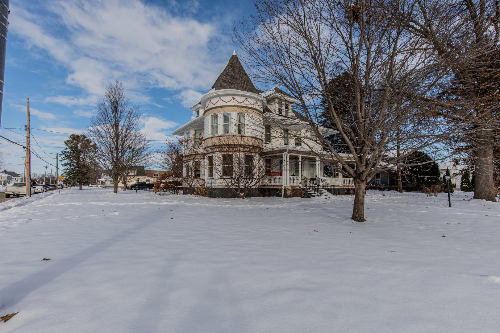 405 E Peru Street, Princeton, IL 61356