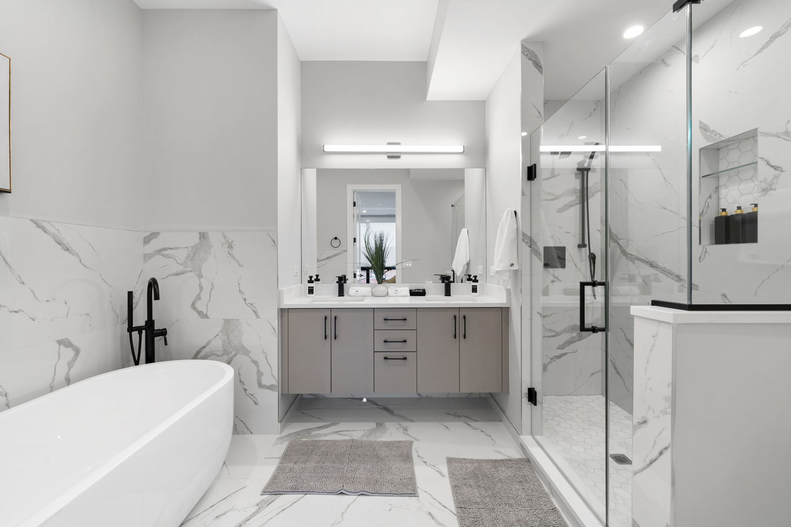 1606 S Ashland Avenue #401, Chicago, IL 60608