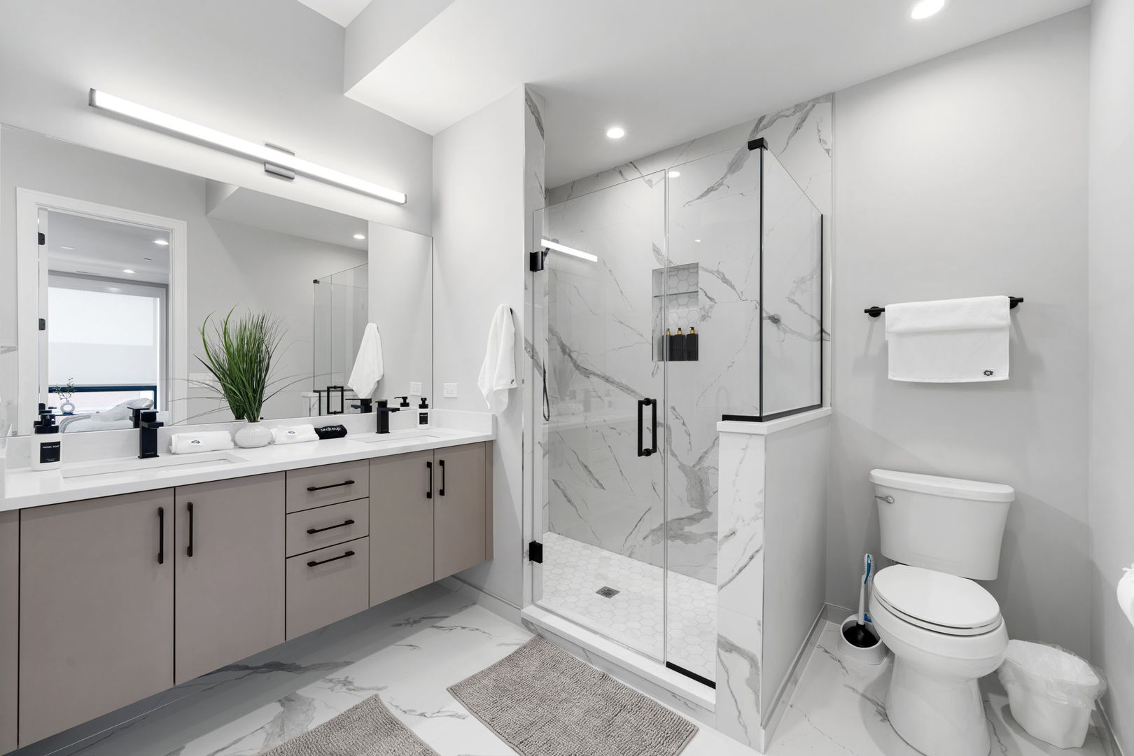 1606 S Ashland Avenue #401, Chicago, IL 60608