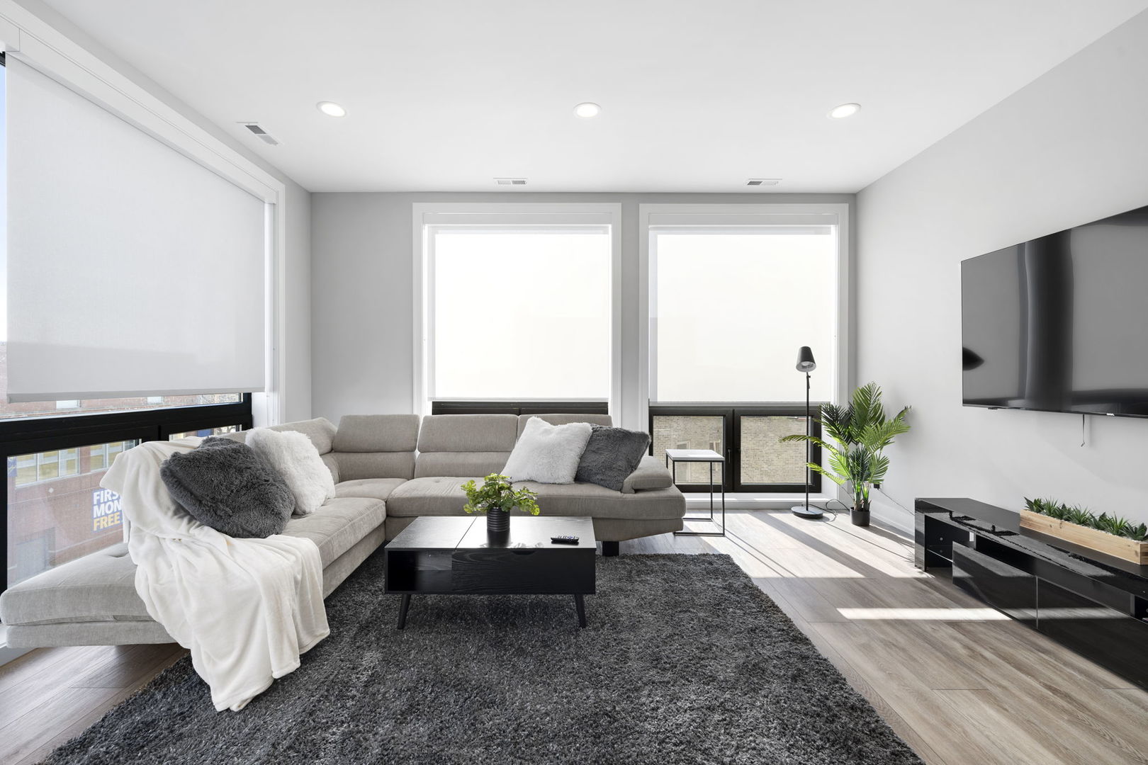 1606 S Ashland Avenue #401, Chicago, IL 60608