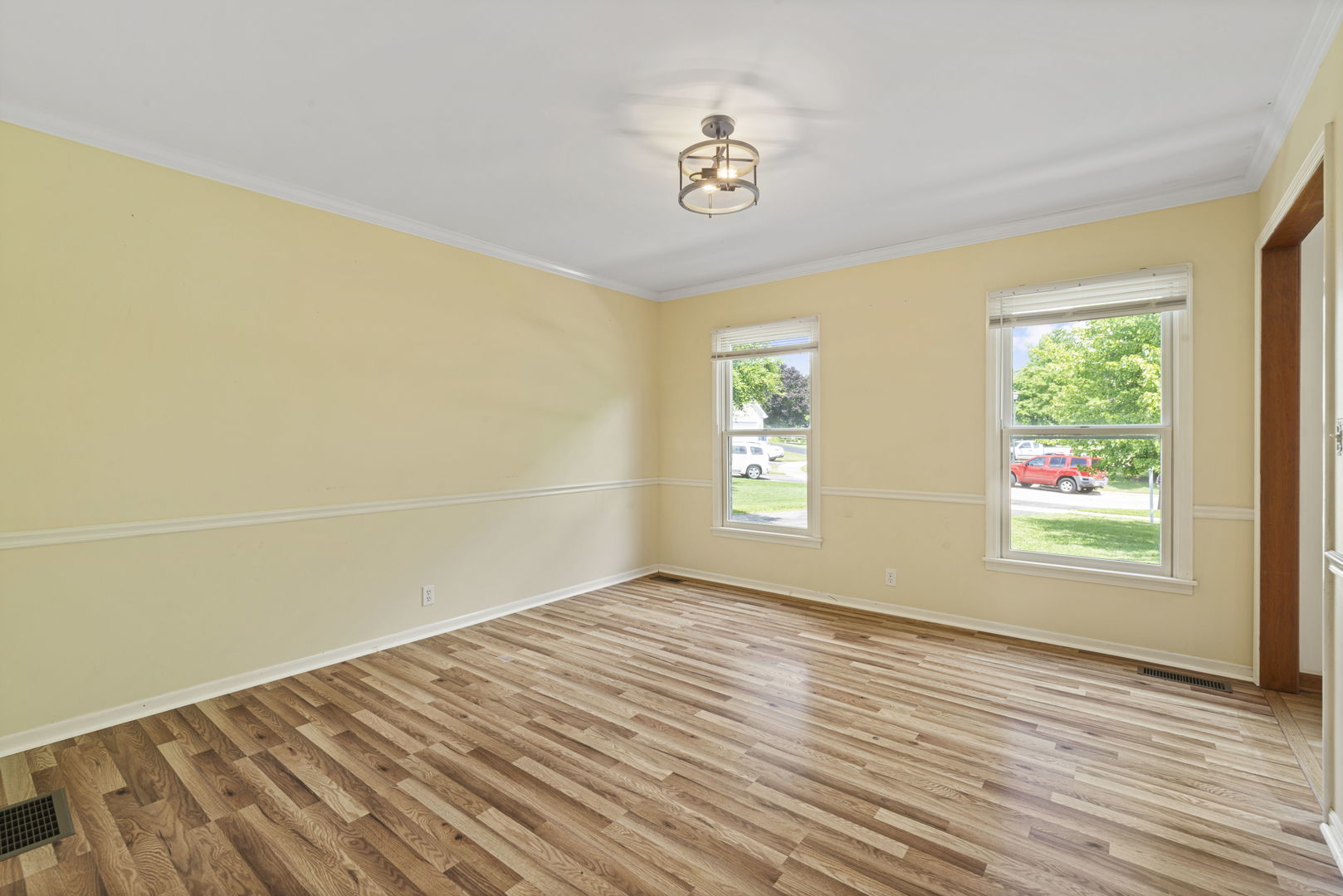 630 Maple Court, Elburn, IL 60119