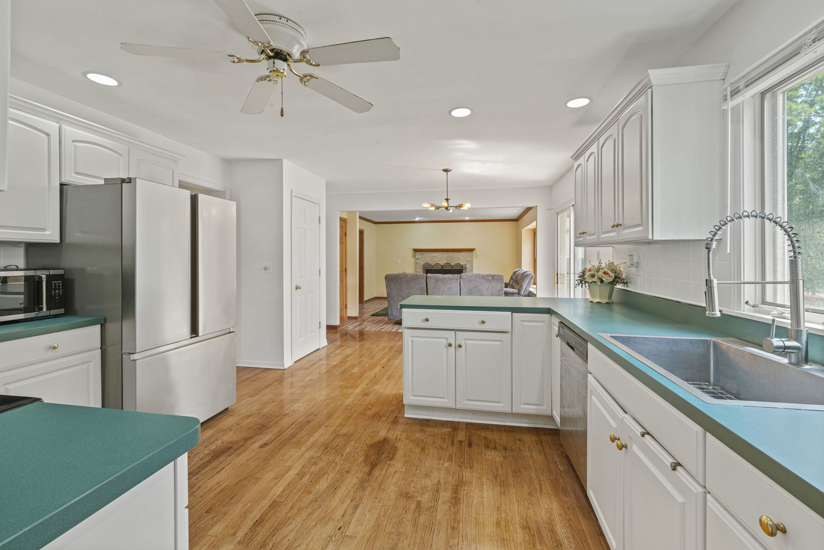 630 Maple Court, Elburn, IL 60119