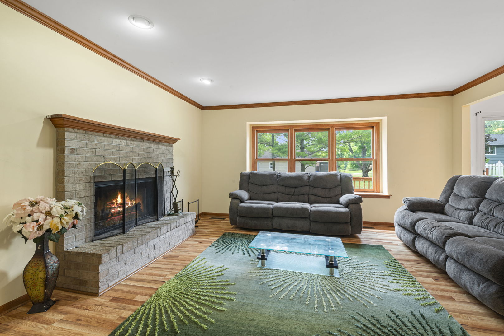 630 Maple Court, Elburn, IL 60119