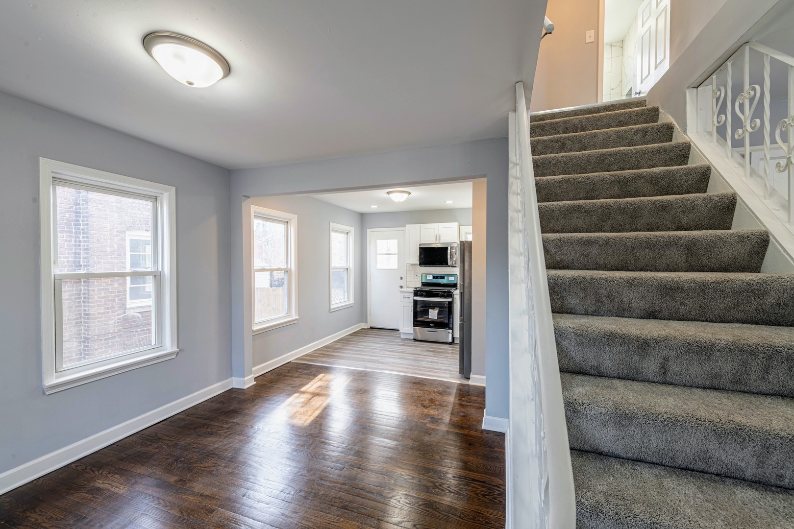 237 E 143rd Street #1, Dolton, IL 60419