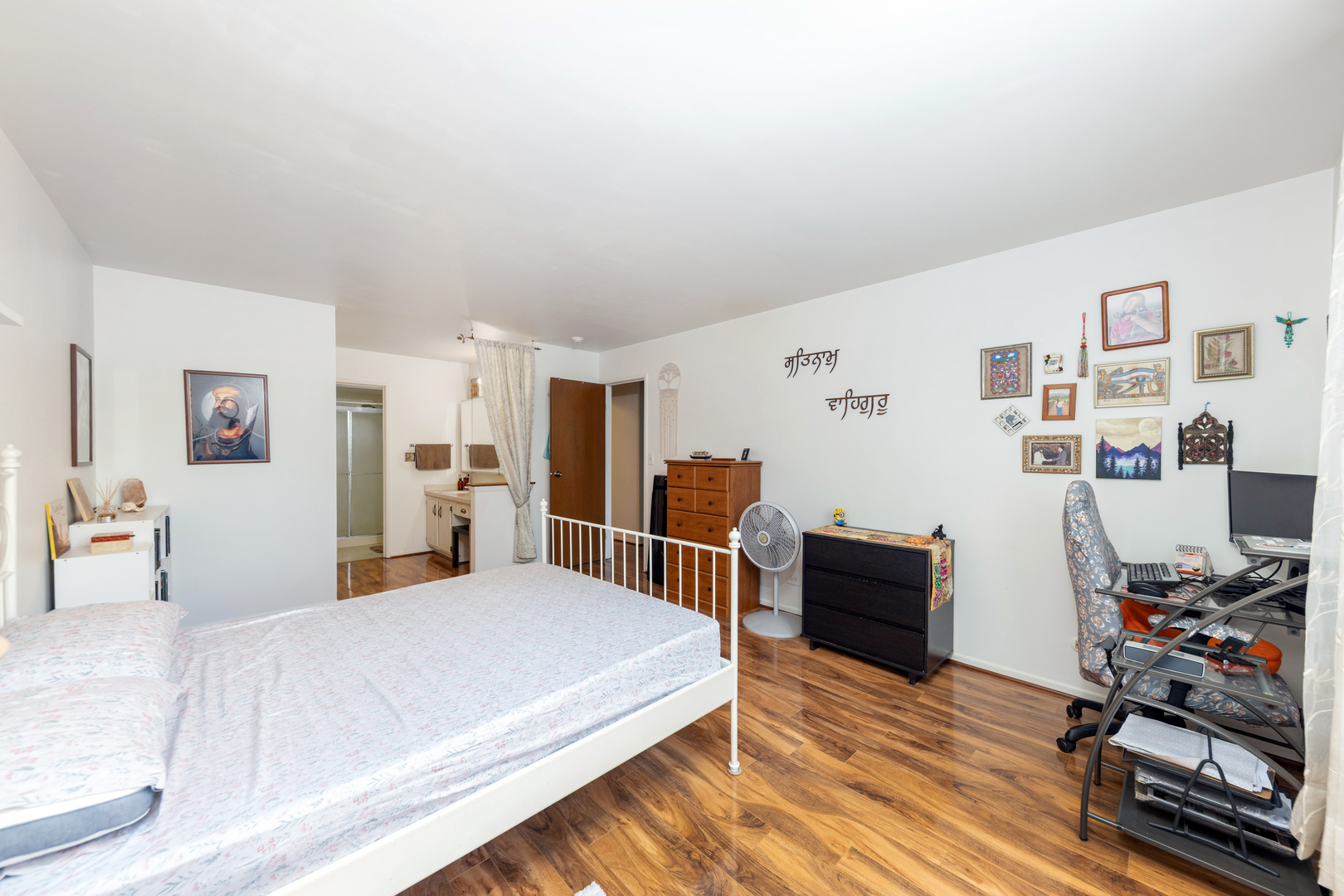 7525 Nantucket Drive #210, Darien, IL 60561