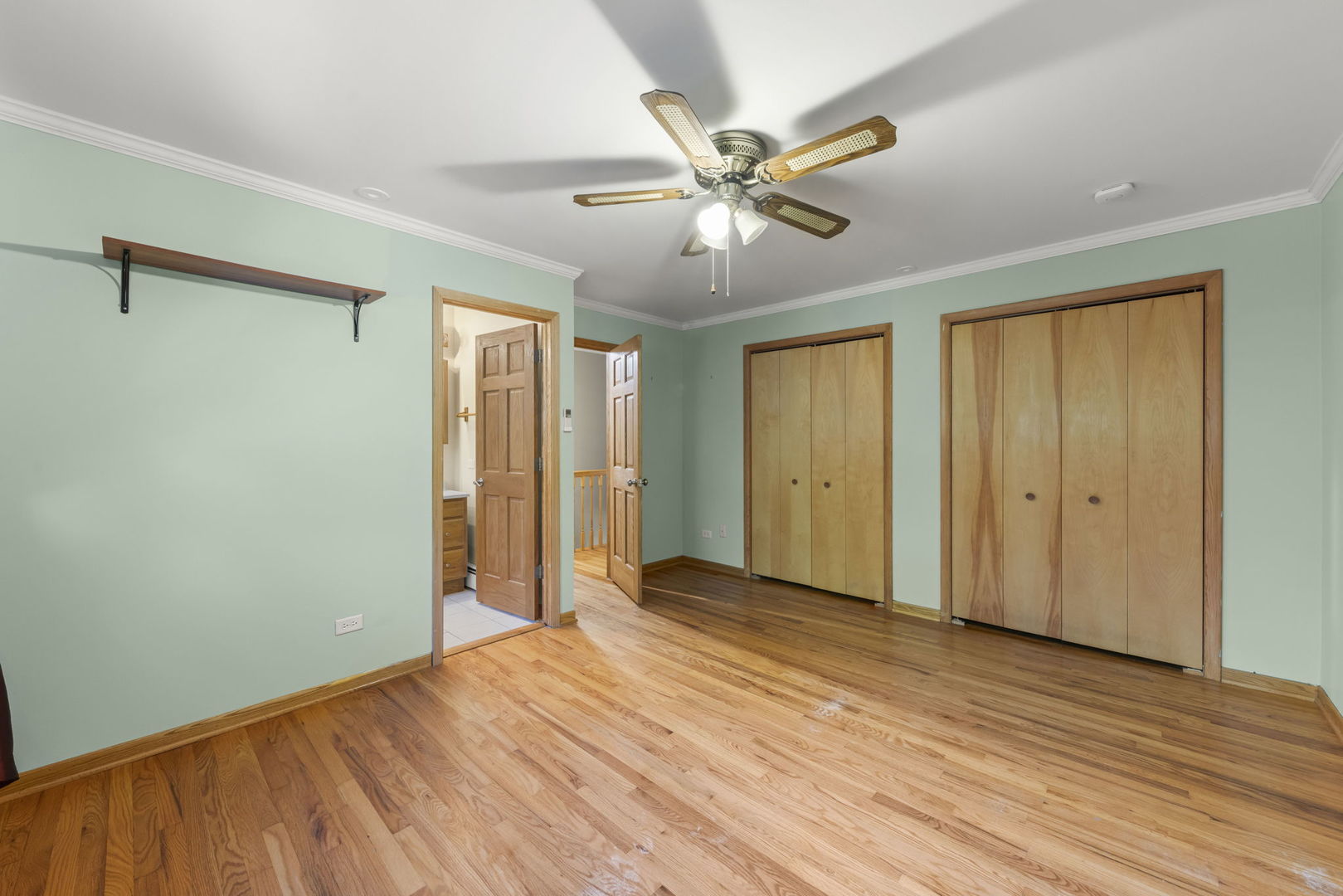 18000 Armitage Court, Homewood, IL 60430