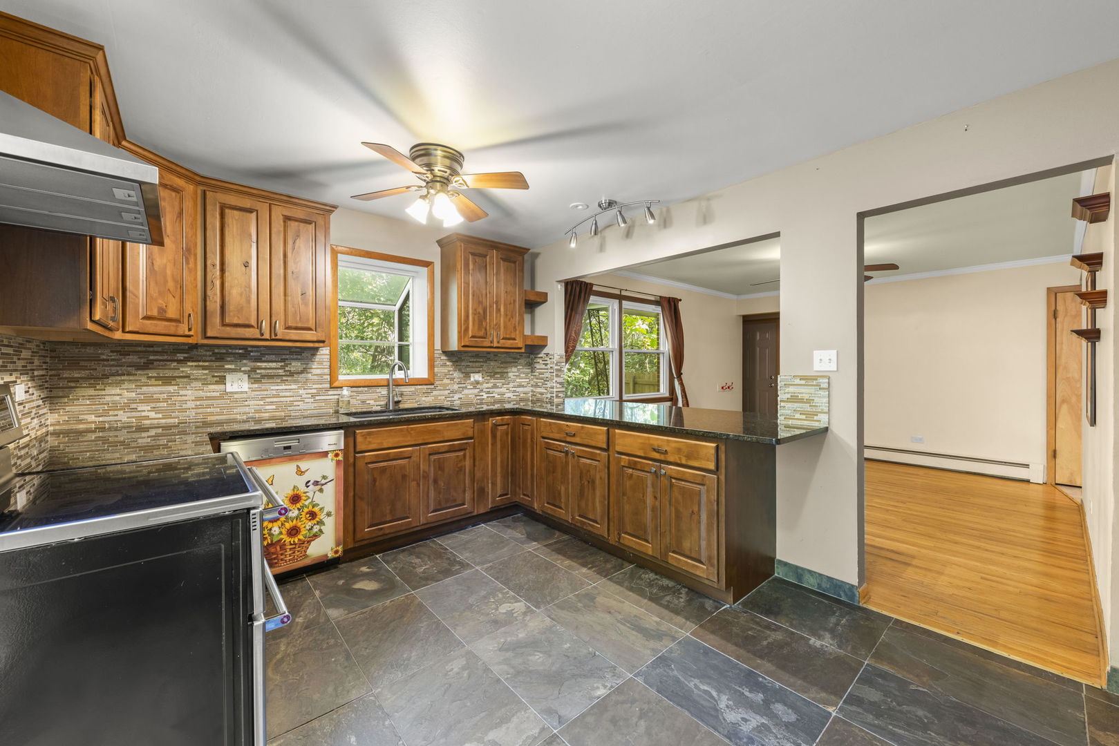 18000 Armitage Court, Homewood, IL 60430