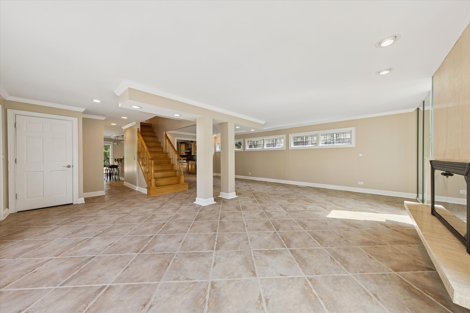 1136 Barneswood Drive, Downers Grove, IL 60515