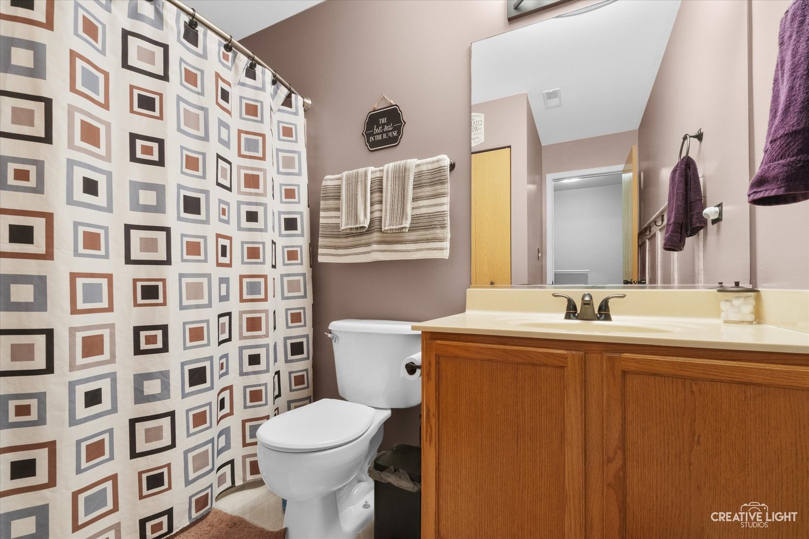 2465 Hillsboro Lane, Montgomery, IL 60538