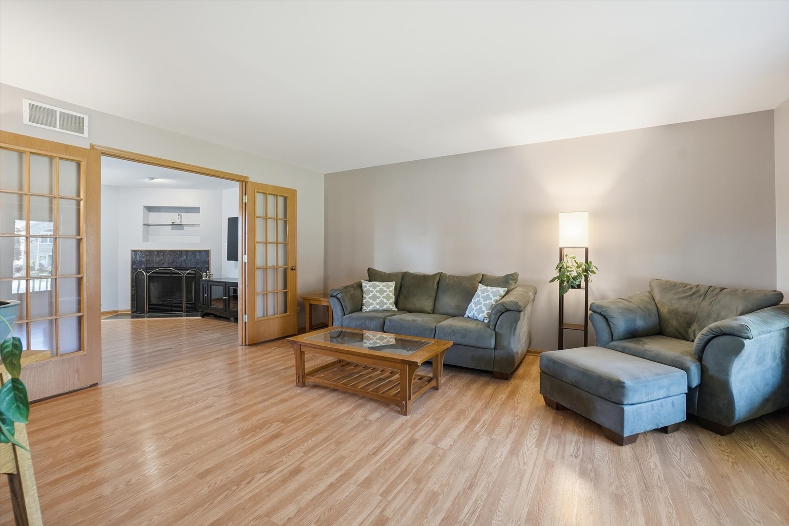 15124 Olympic Lane, Lockport, IL 60441