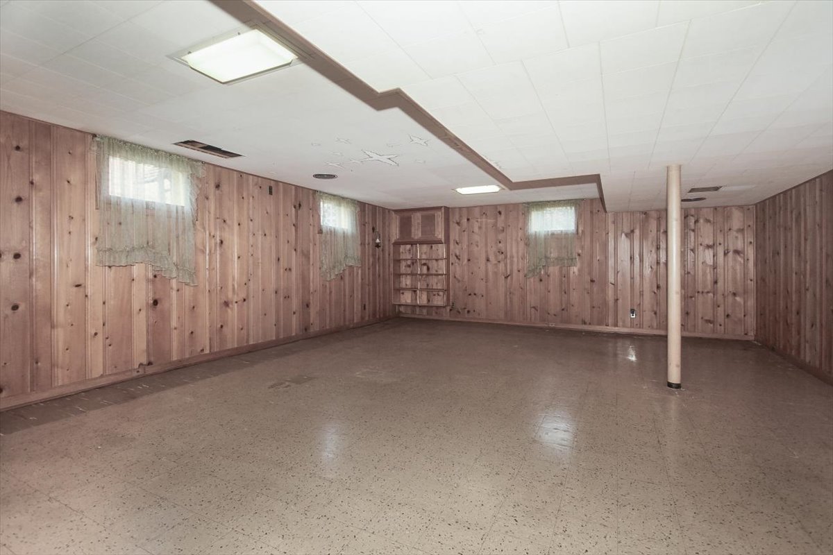 1420 Indian Hill Drive, Schaumburg, IL 60193