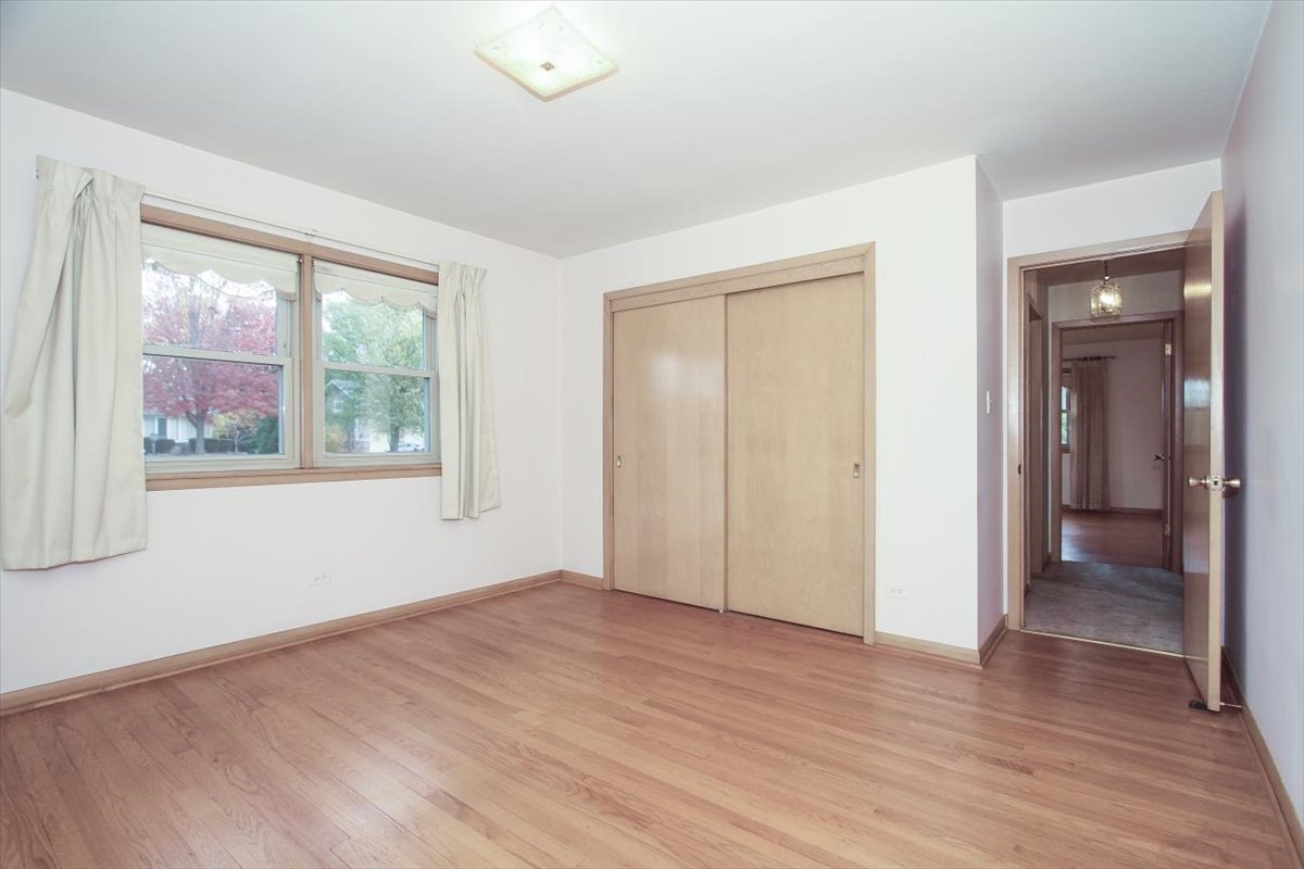 1420 Indian Hill Drive, Schaumburg, IL 60193